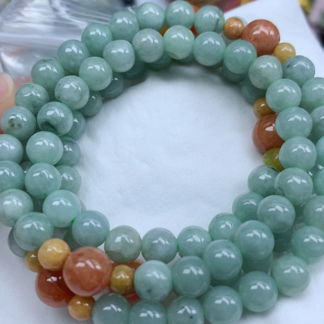 翡翠颈饰未镶嵌手串