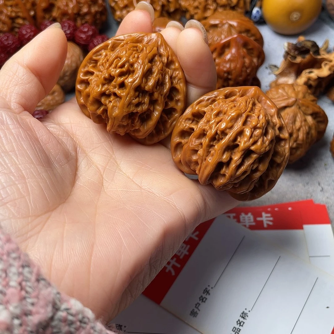 吊坠文玩核桃霞云