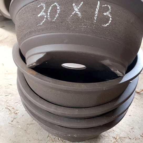 紫砂花盆100-5。