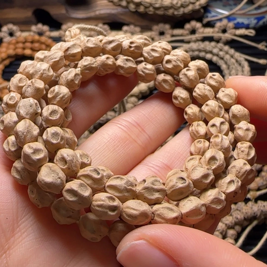 【闪购商品】吊坠柏香籽/百香籽传****喜