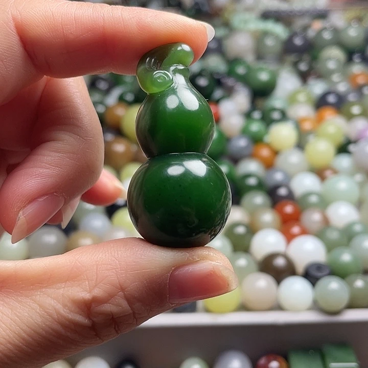 未镶嵌和田玉珠宝奇石