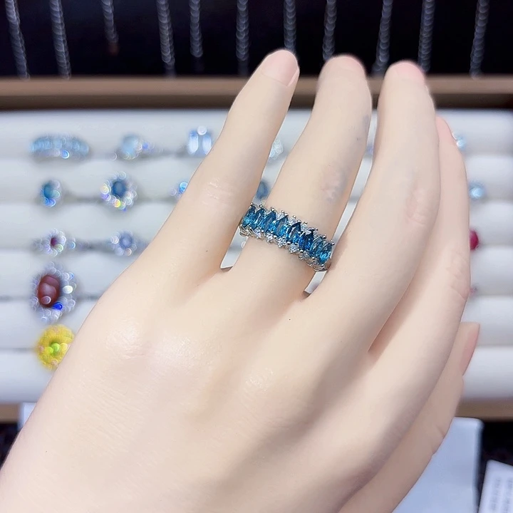 托帕石戒指银S925镶嵌