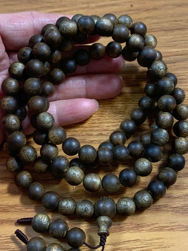 老乌身高油籽卡九多圈重量39克➕多圈手串