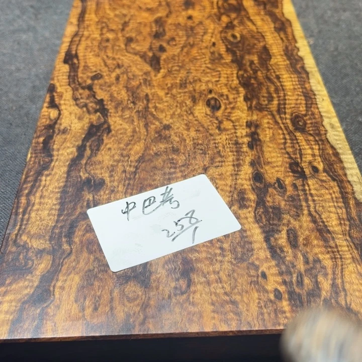 风车木（黑檀木）中****租