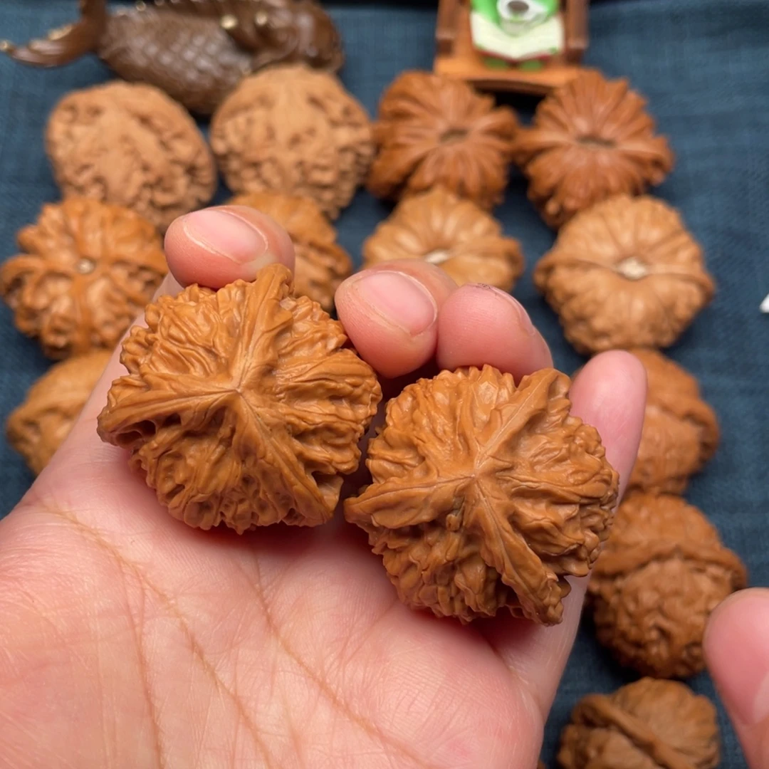 把件文玩核桃38毕业玉龙球奔全品