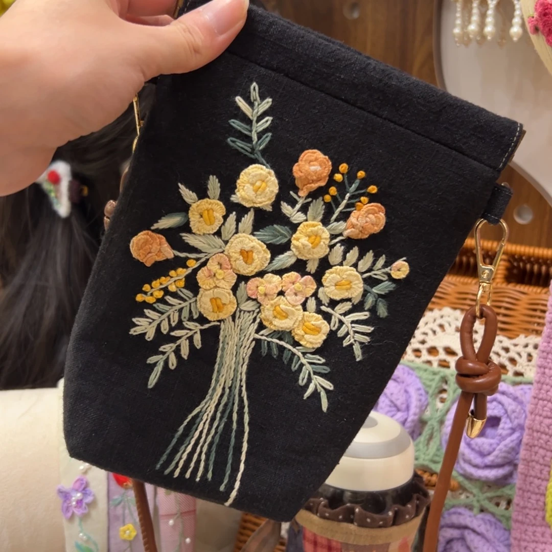 塑料钩织刺绣手工包包玩偶居家用品