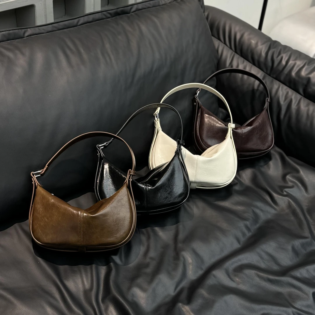 软皮饺子包复古百搭大容量高级质感秋冬新款百搭单肩斜挎月牙包