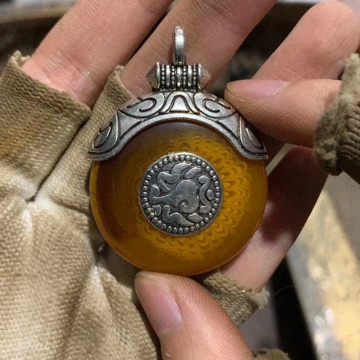 羽***月瓷片就算没有理由放弃就