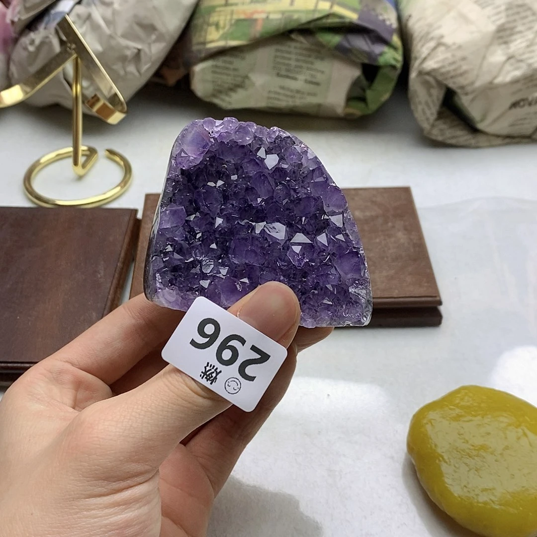 紫晶大型摆件（非配饰）未镶嵌