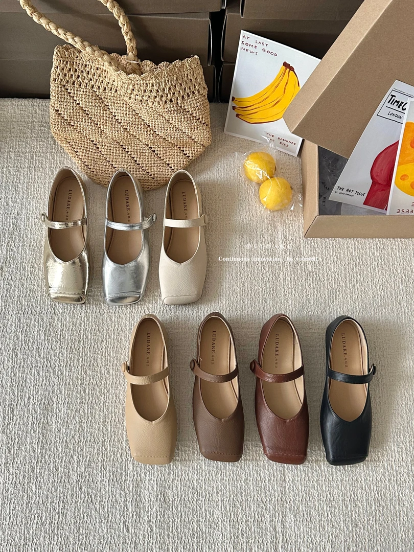 【NO退NO换】鑫燃KIKI 单鞋时尚百搭软底复古平底 8858 MDG (F)