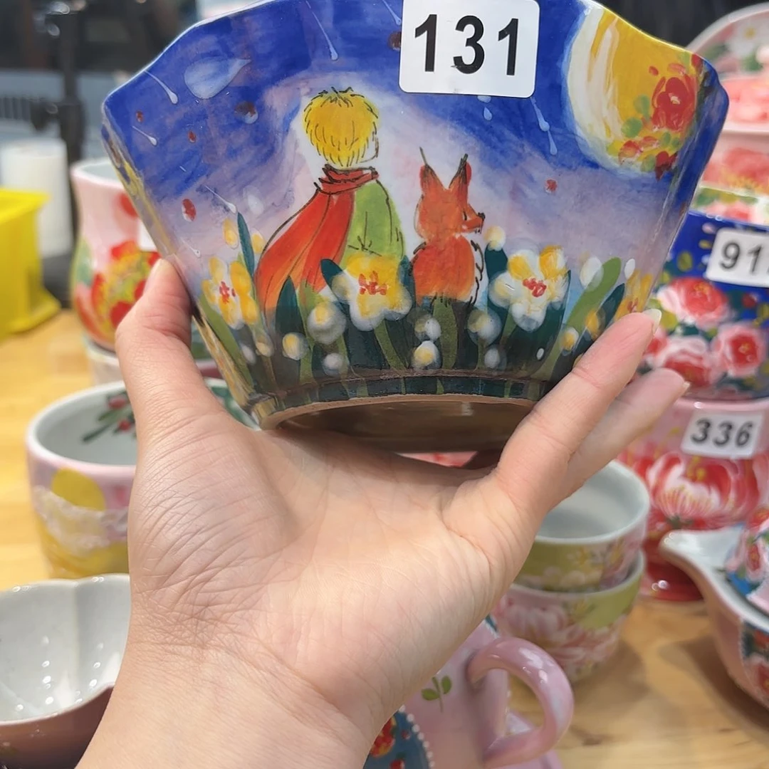 瓷片兔兔盖茨。兔兔好