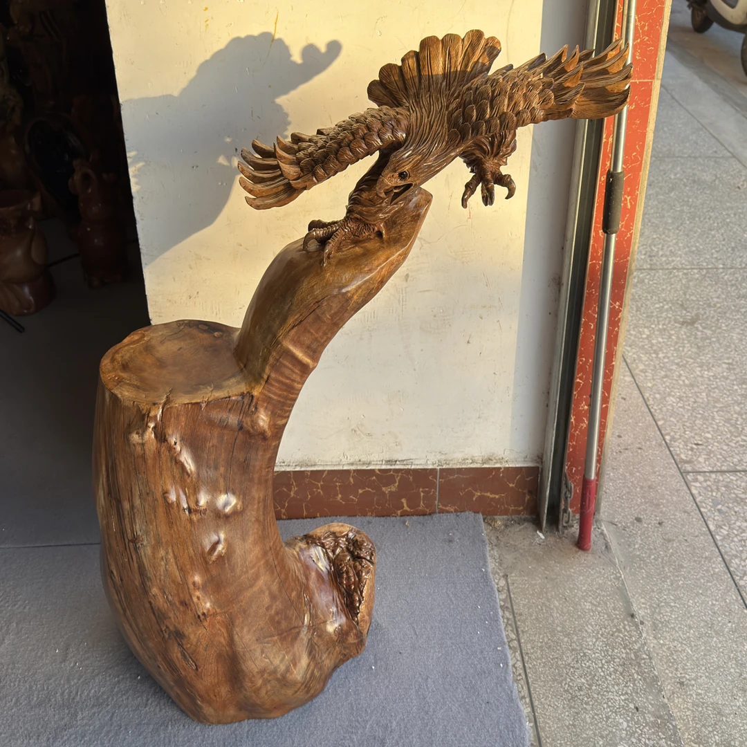 黄金樟木老鹰长92高80厚26