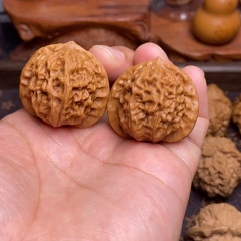 文玩核桃把件瓷娃娃37