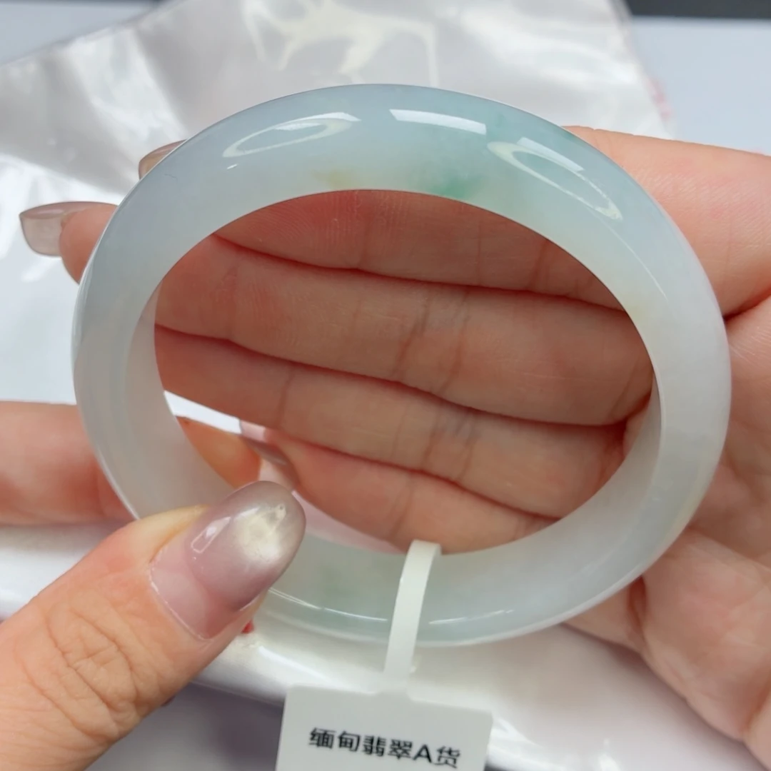 未镶嵌手镯翡翠9