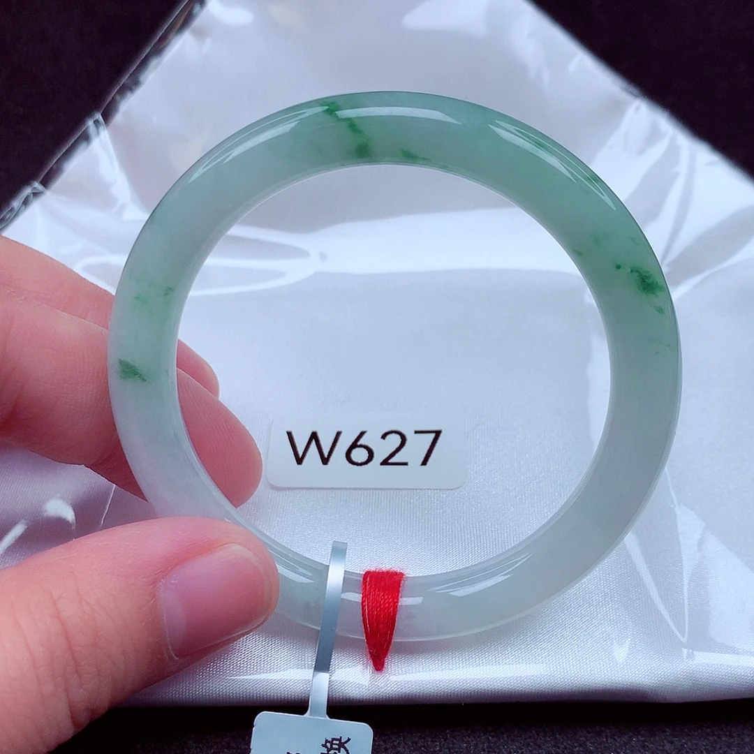 翡翠手镯未镶嵌天然缅甸翡翠A货