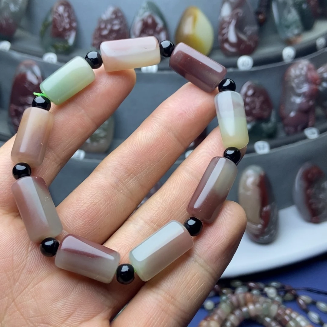 玛瑙/玉髓未镶嵌颈饰