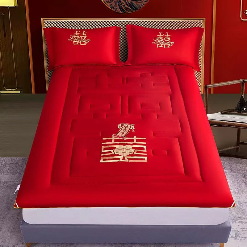 2025新款婚庆绣花结婚棉花大豆床垫床褥刺绣加厚垫被