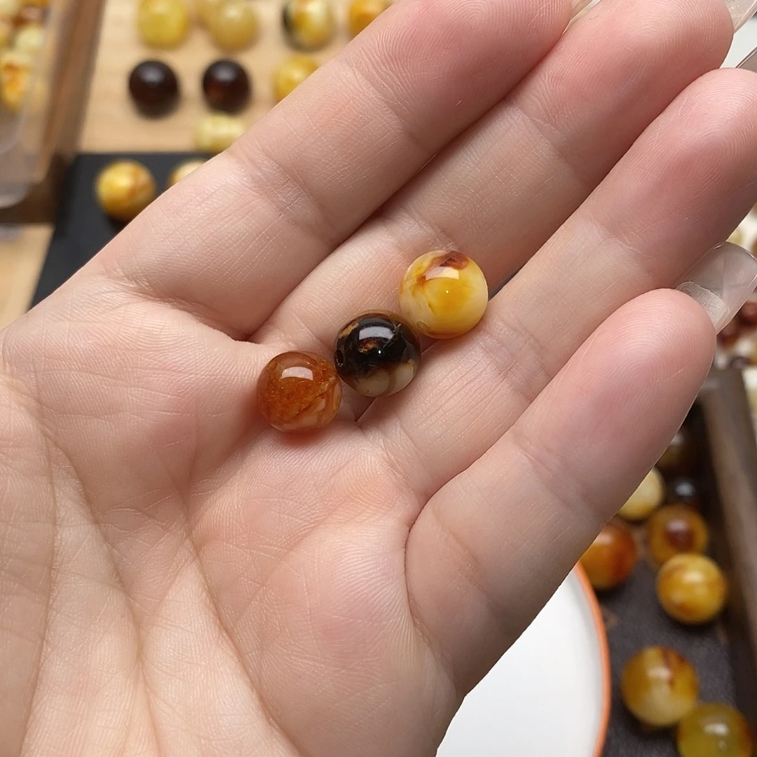 ****️蜜蜡未镶嵌裸石蜜蜡