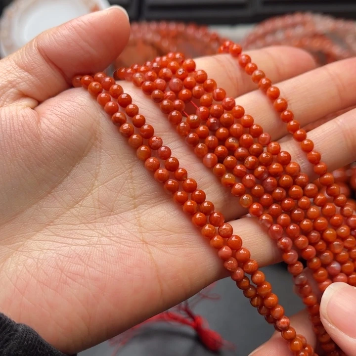 南红玛瑙未镶嵌多样性发货默认微瑕称重4mm2条