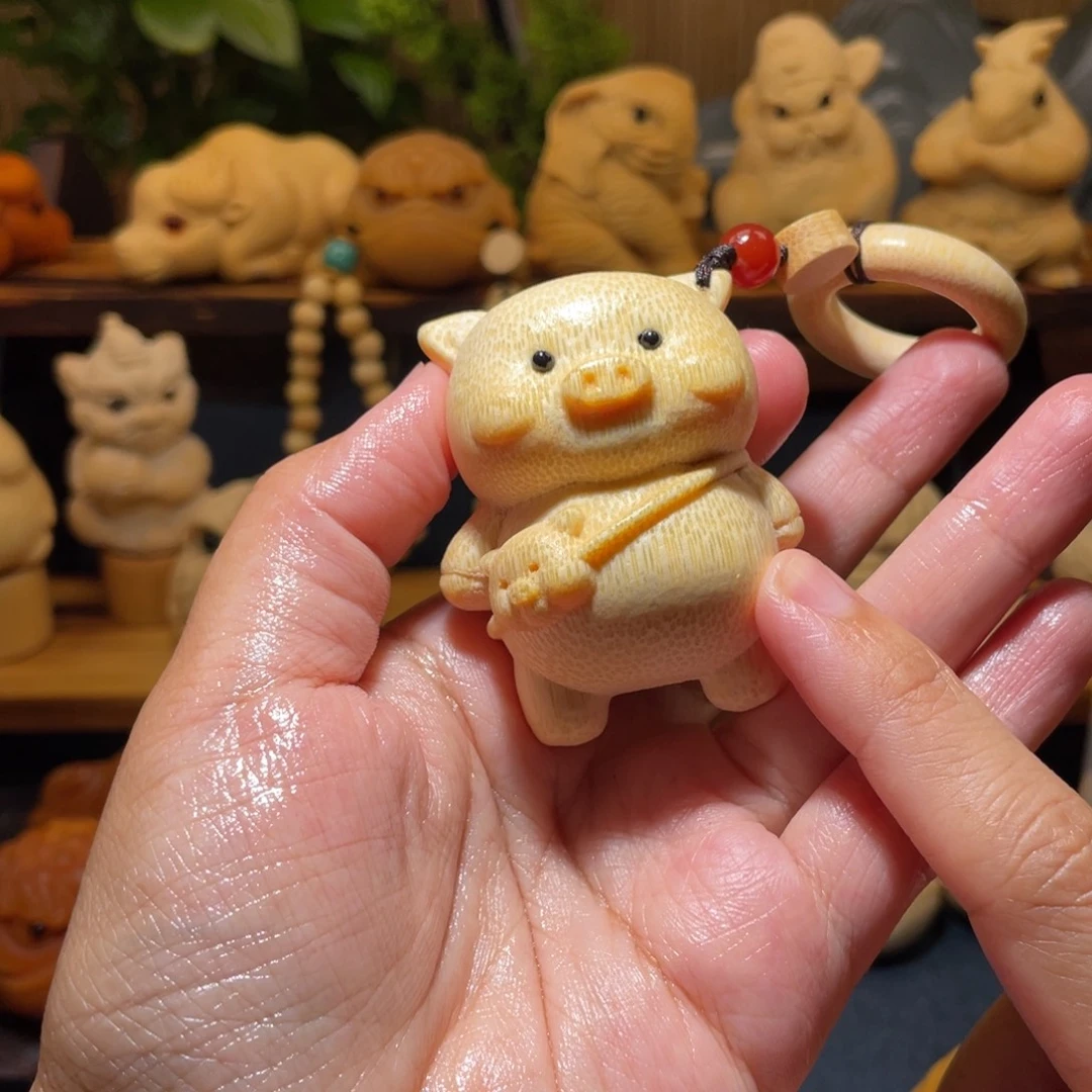 香榧木竹雕工艺师在民间收藏着数百万