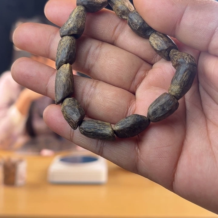 沉香手串奇楠沉水随型树丁珠9mm单圈10克多样性发一