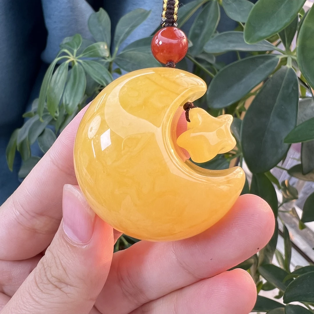 天然原矿焦皮料星星月亮蜜蜡吊坠雕刻件17.2克 带证书