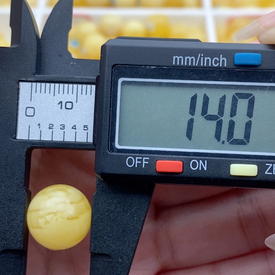 未镶嵌蜜蜡裸石虎皮纹珠子