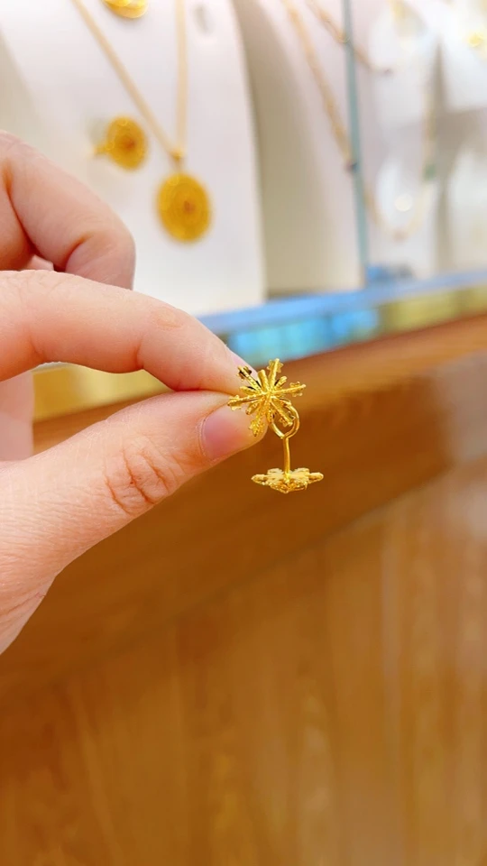 足金耳钉2.90克（740/克）5G工艺