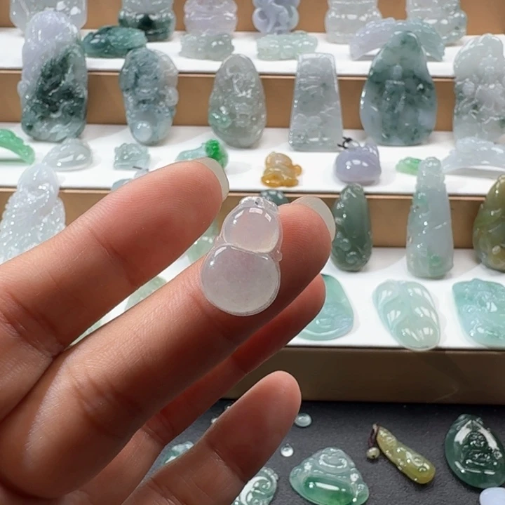 翡翠未镶嵌项链翡翠
