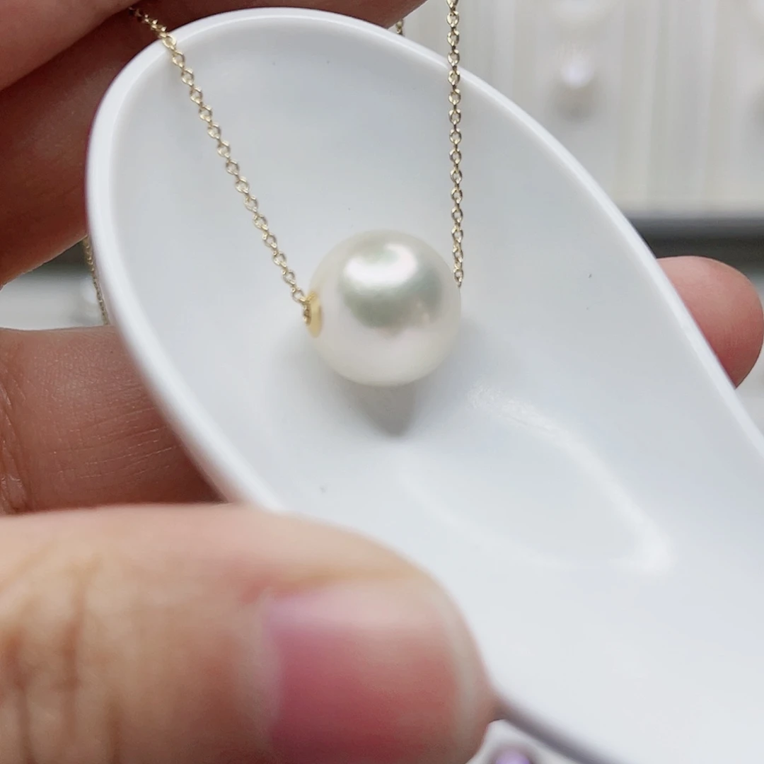 淡水珍珠颈饰18K金镶嵌