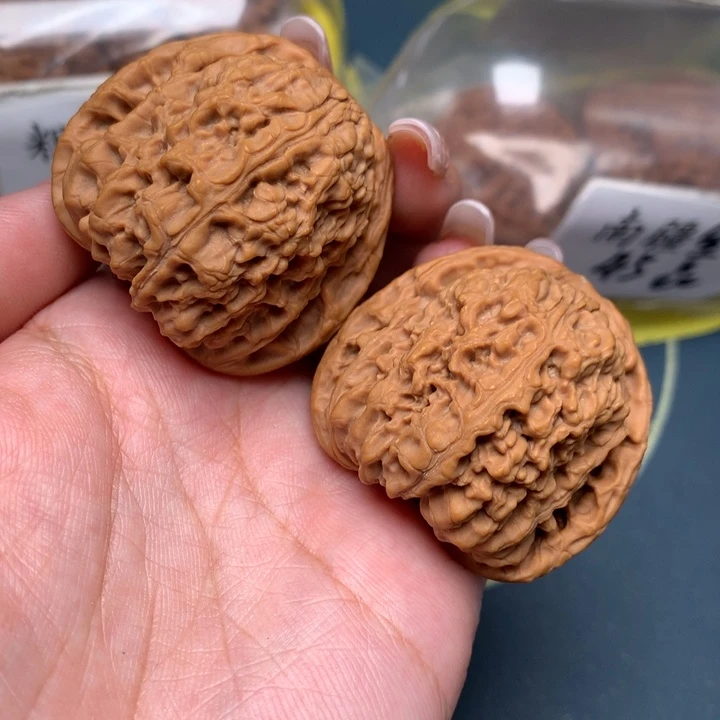 文玩核桃把件42-13647-8