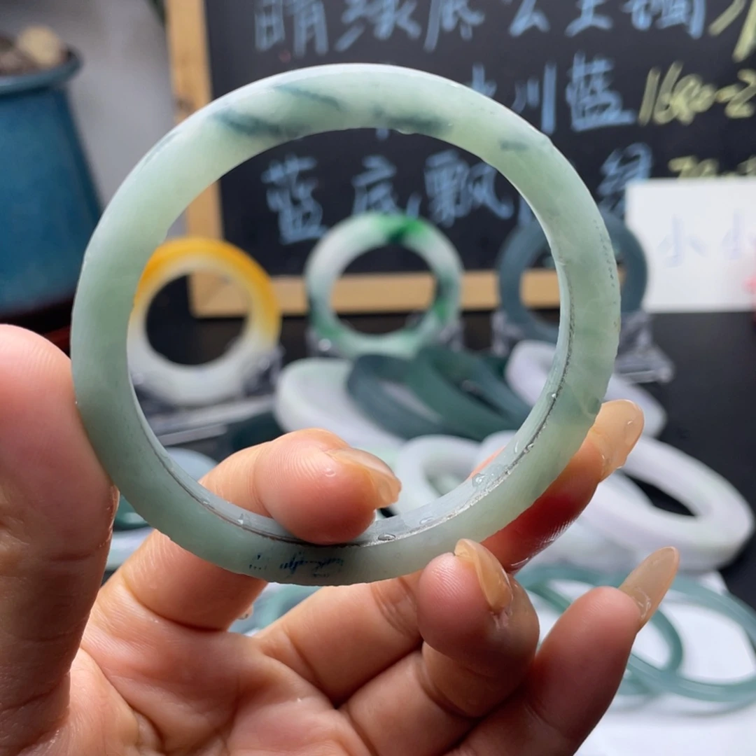 定制翡翠翡翠手镯未镶嵌