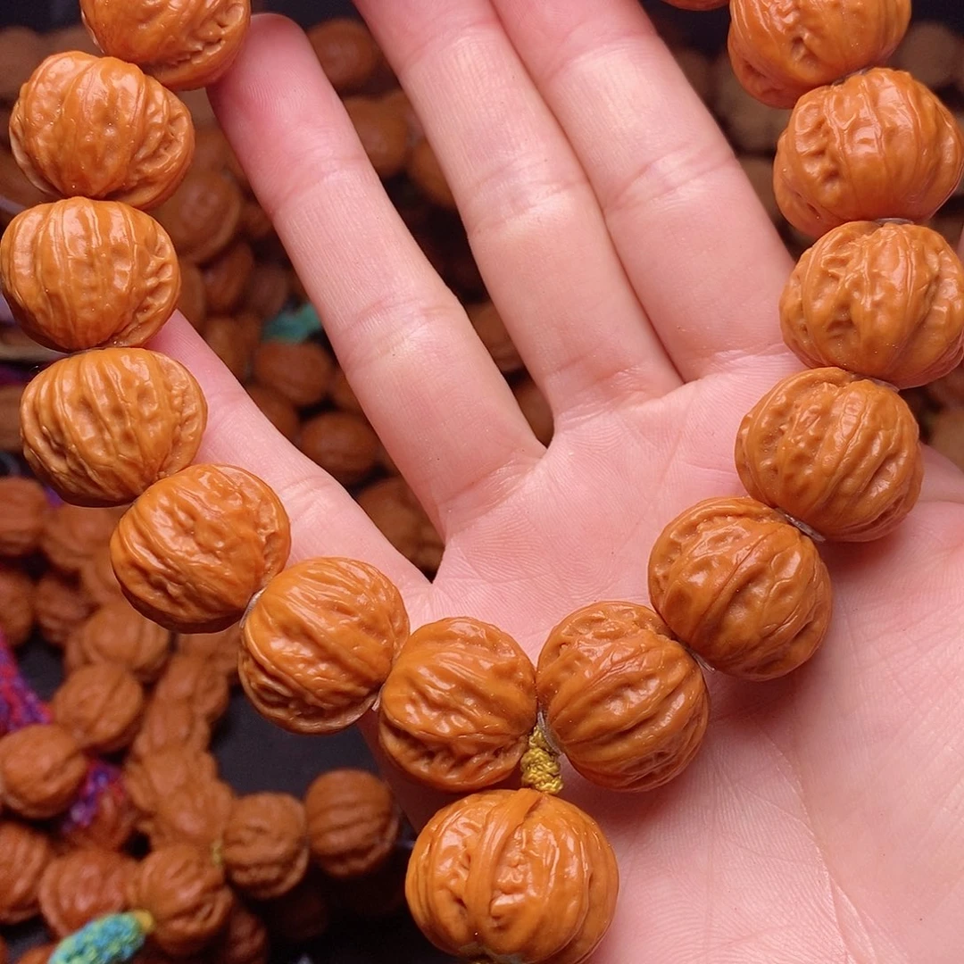 【闪购商品】文玩核桃吊坠林*树王22