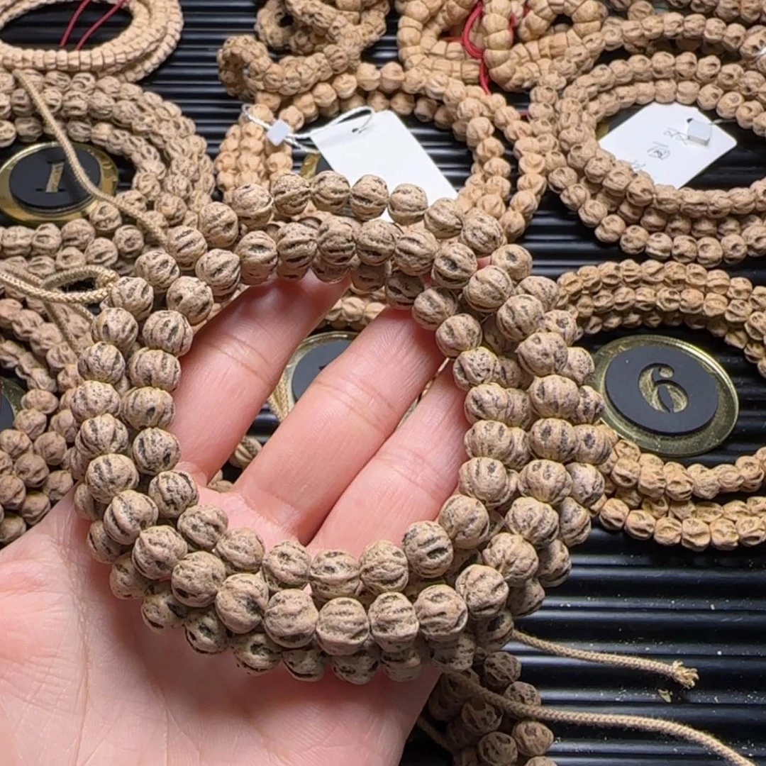 【闪购商品】柏香籽/百香籽吊坠【****】