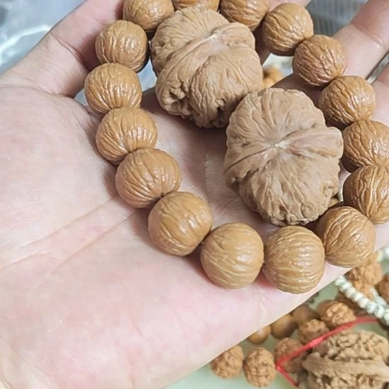 雨***露把件文玩核桃凤羽➕赠品小元宝，朋友福利