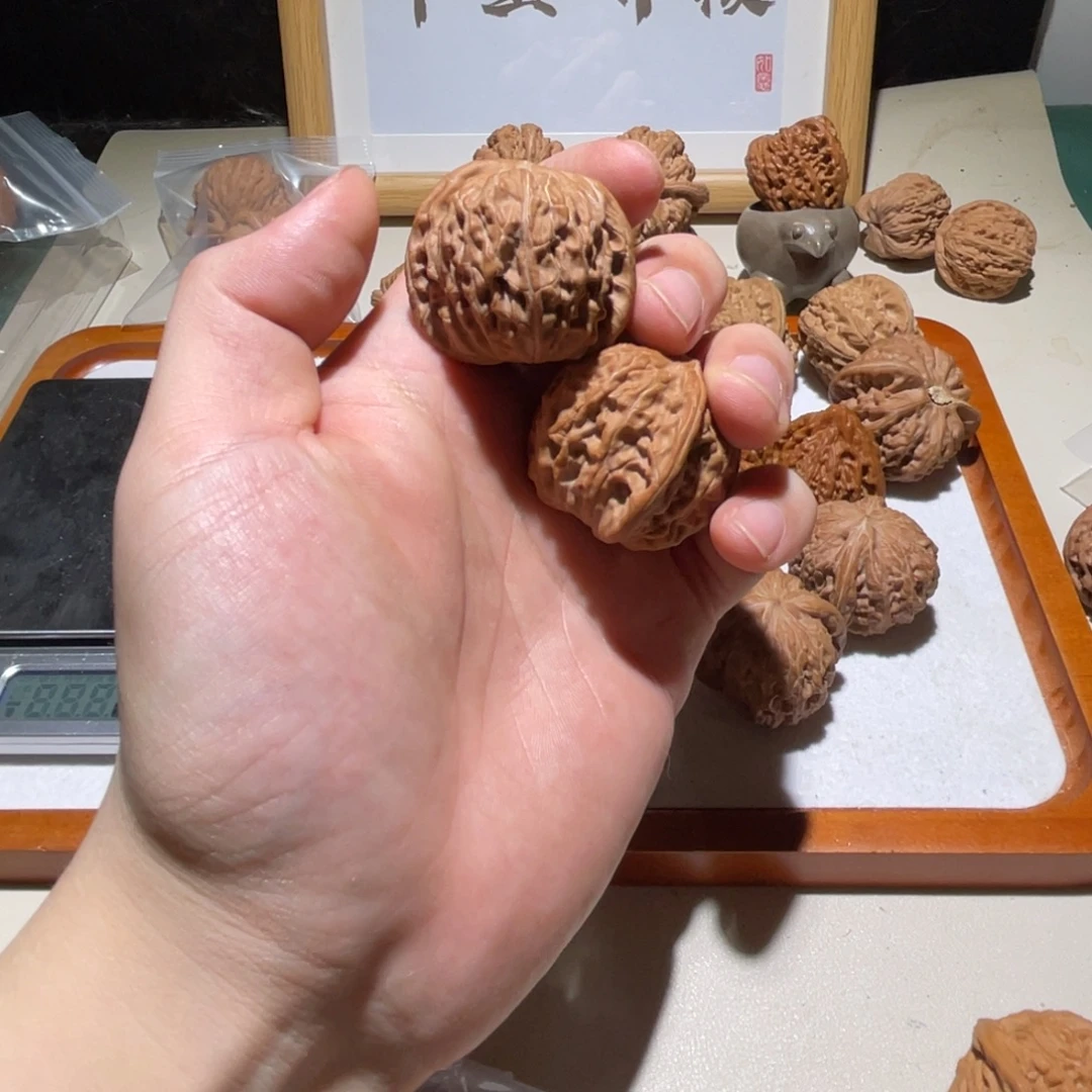 亿***哥文玩核桃吊坠37全磨盘