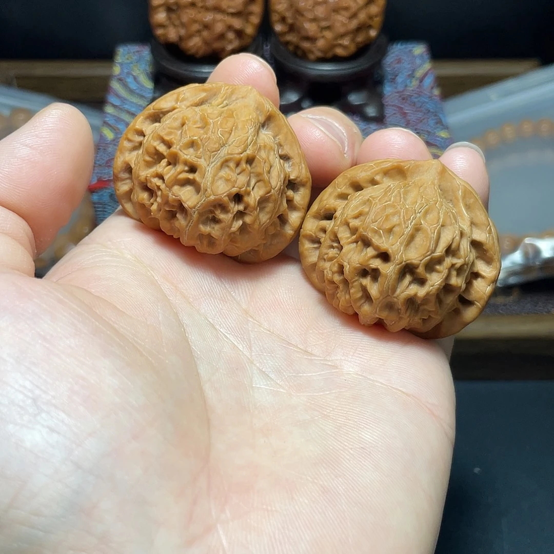 文玩核桃吊坠42尺宫灯