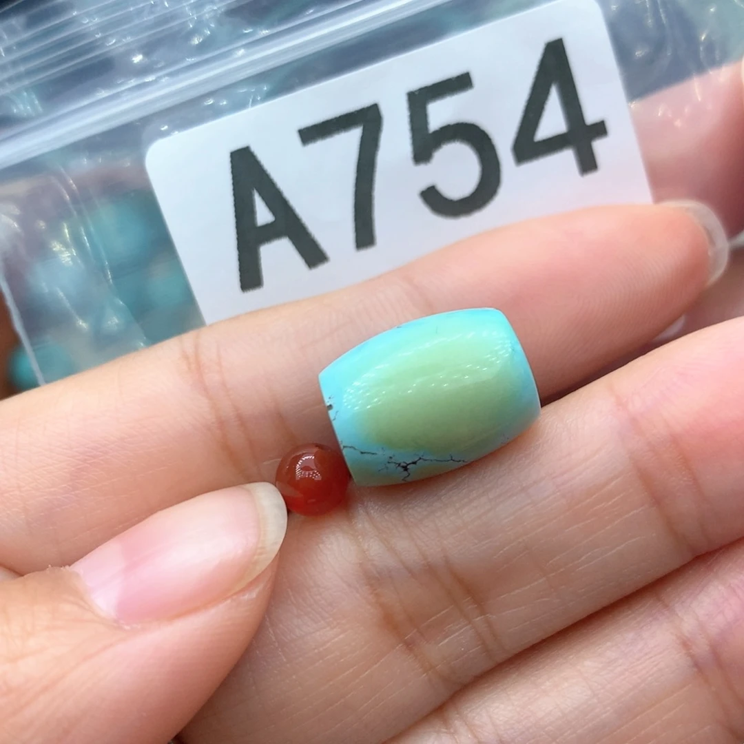 未镶嵌南红玛瑙珠宝奇石