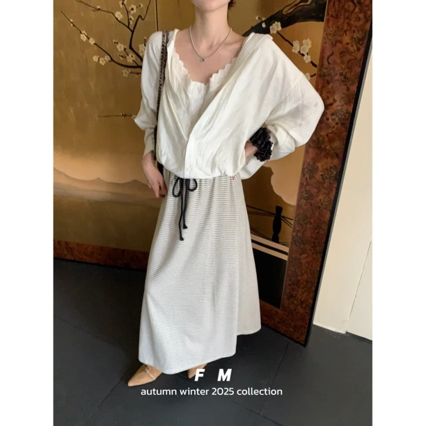 【赵小小&温柔名单】7558 休闲百搭背心衬衫拼接假两件收腰显瘦上衣