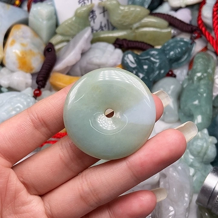 未镶嵌挂件翡翠翡翠