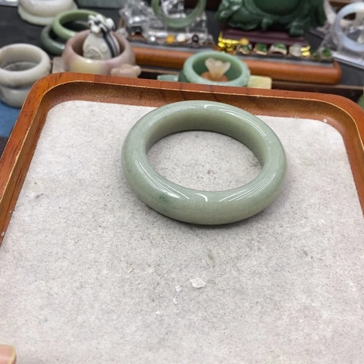 ****石英质玉合金手饰