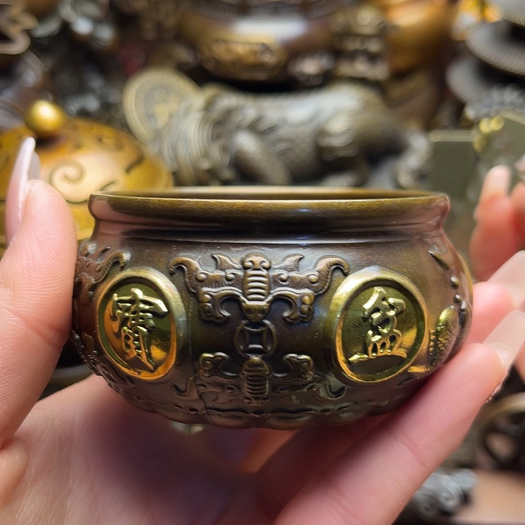 精美铜器点击下单