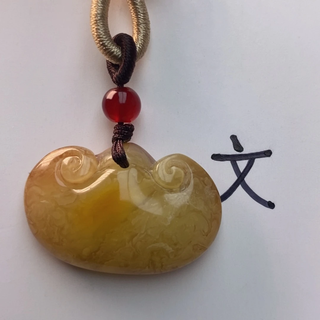 未镶嵌琥珀珠宝奇石26