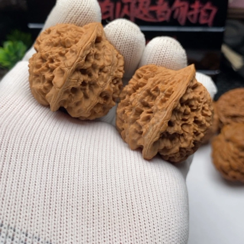 【闪购商品】文玩核桃把件千*翎3星星
