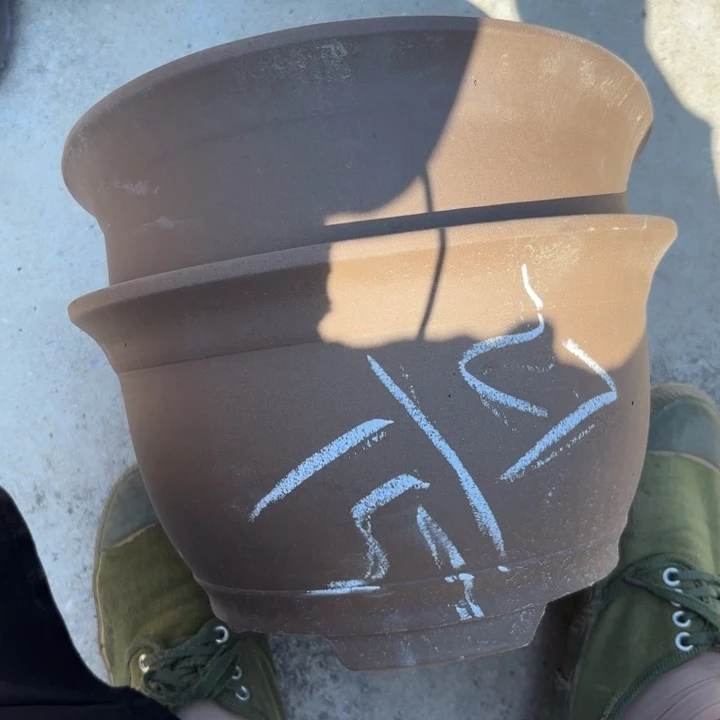 紫砂花盆紫砂的颜色