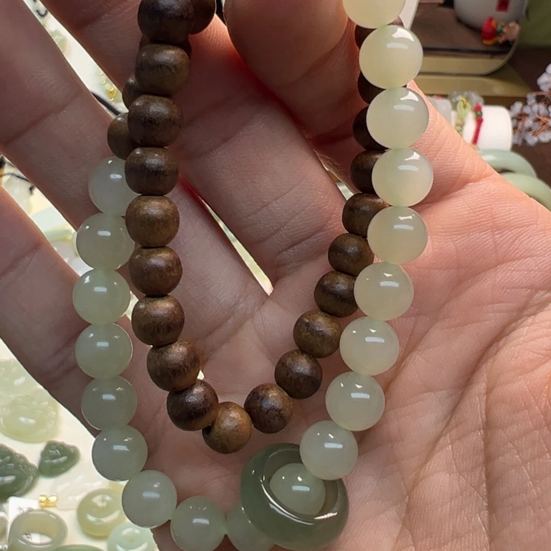 疯****和田玉（糖玉）未镶嵌手链