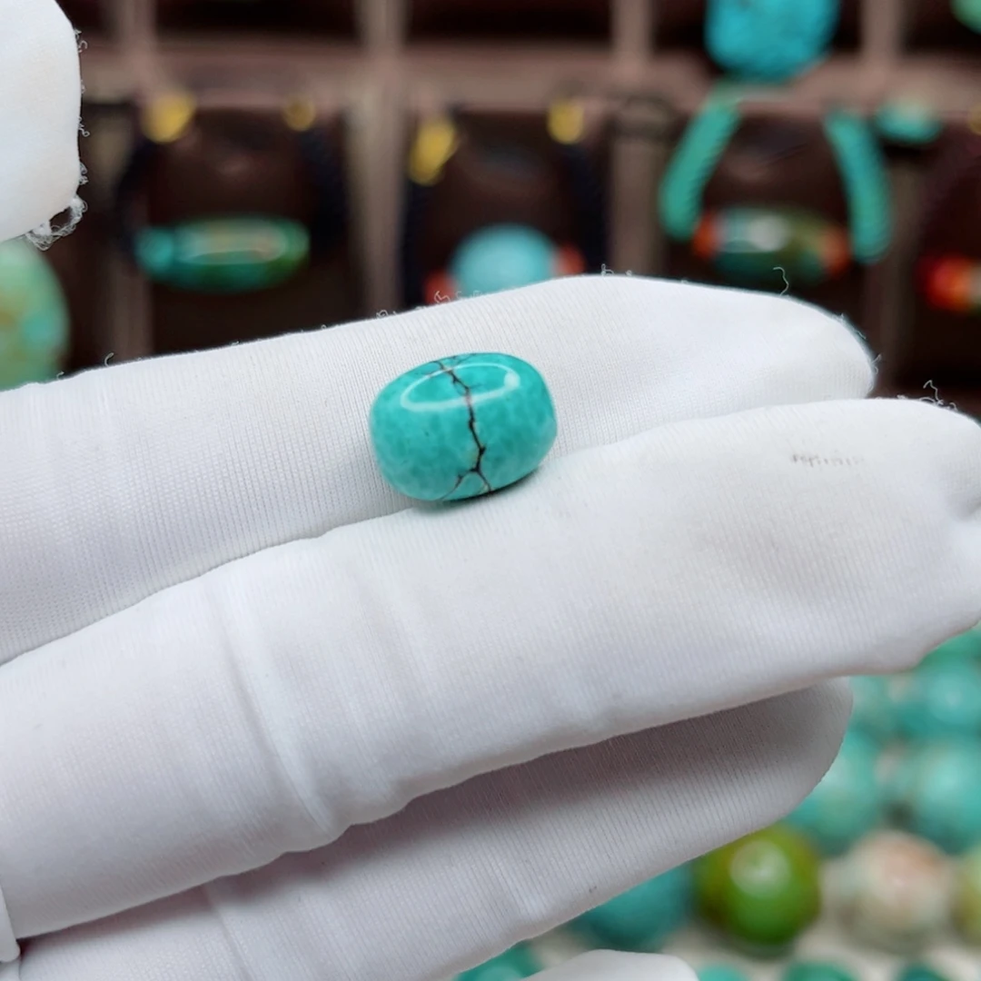 绿松石未镶嵌纯天然原矿绿松石