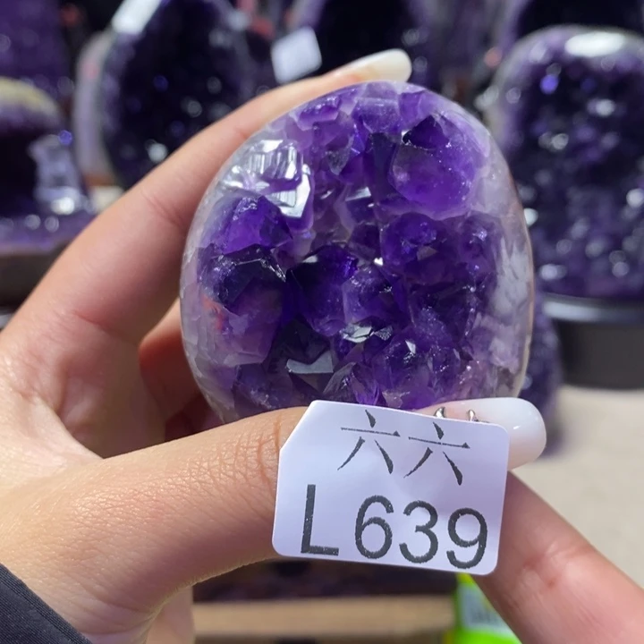 水晶未镶嵌大型摆件（非配饰）摆件
