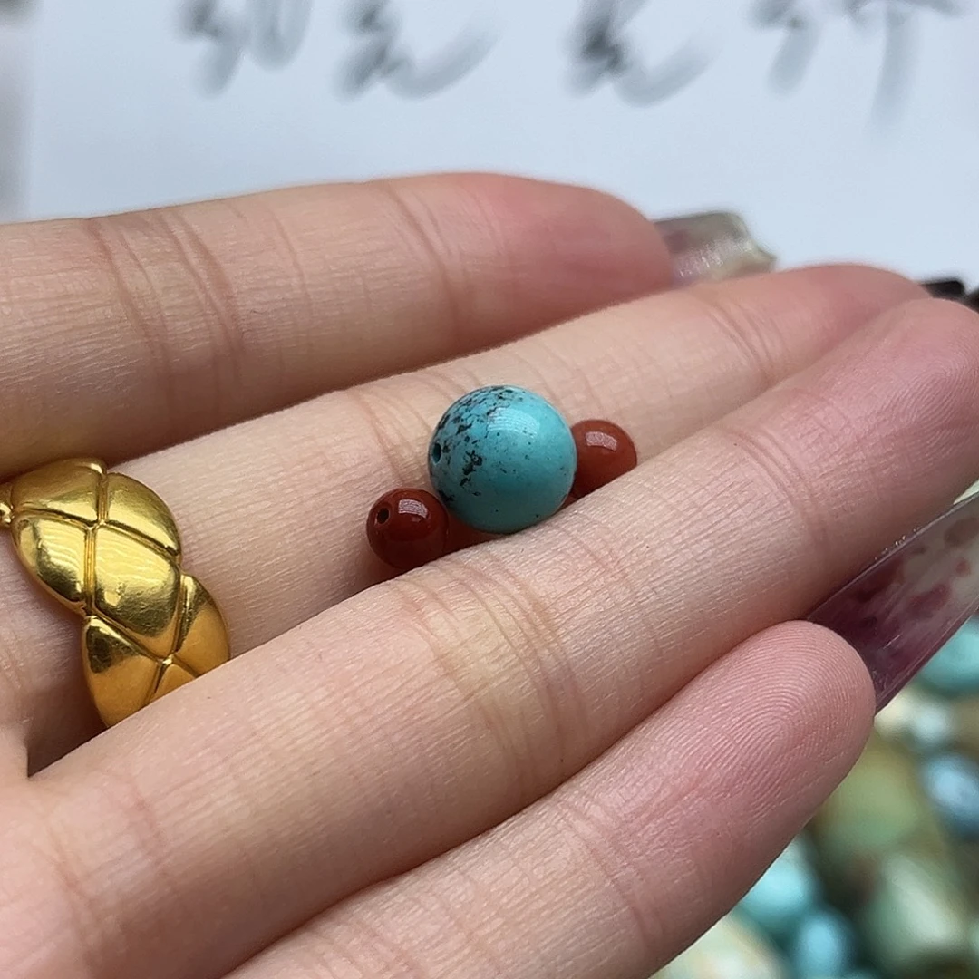 南红玛瑙未镶嵌珠宝奇石