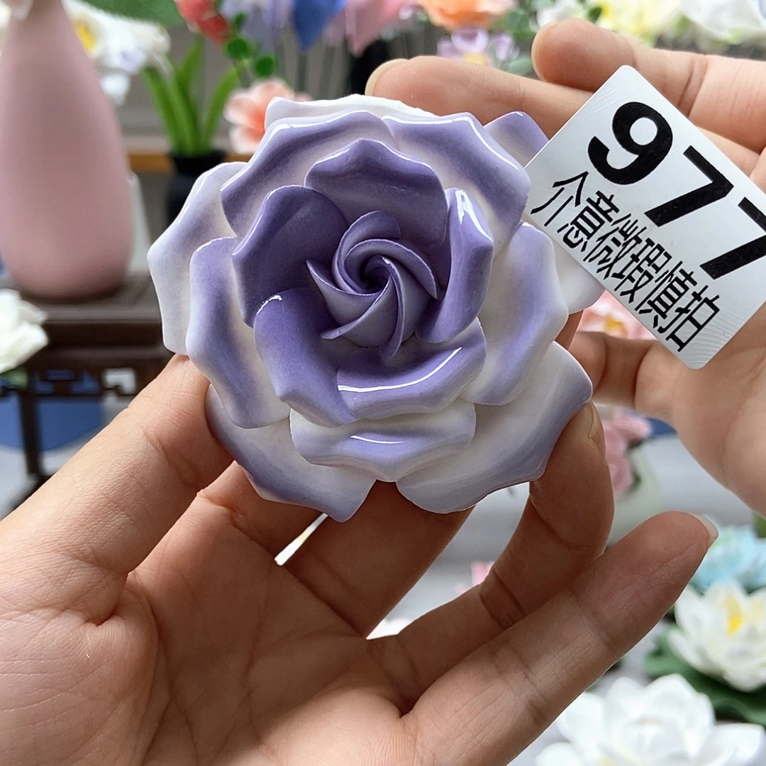 手工制作陶瓷花瑕疵品